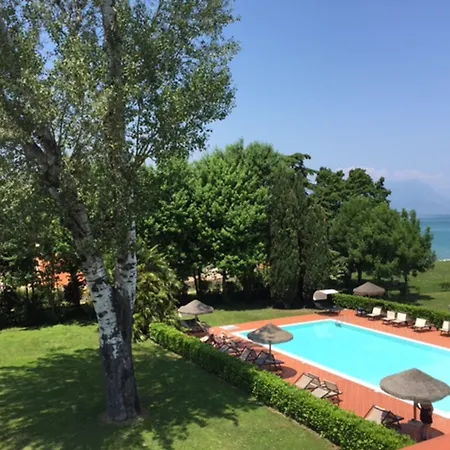 Hotel Yachting Mistral Sirmione