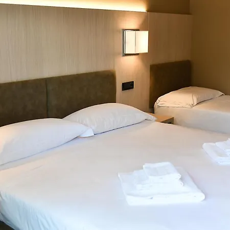 Yachting Mistral 3* Sirmione