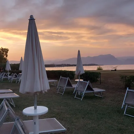 Yachting Mistral 3* Sirmione
