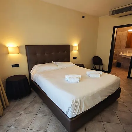 Hotel Yachting Mistral 3*