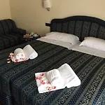Hotell Yachting Mistral Sirmione