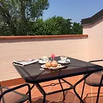 Hotell Yachting Mistral 3*