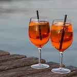 Yachting Mistral Sirmione