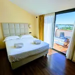 Yachting Mistral Hotell Sirmione