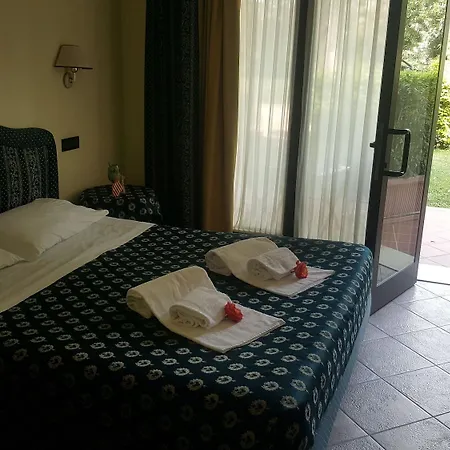 Hotel Yachting Mistral Sirmione
