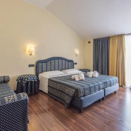 Yachting Mistral Hotel Sirmione