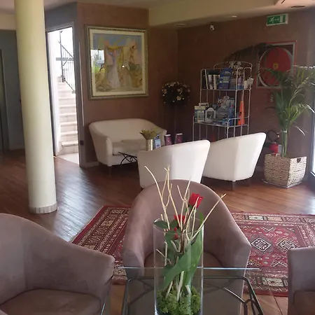 Yachting Mistral 3* Sirmione