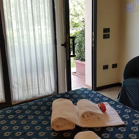 Hotel Yachting Mistral