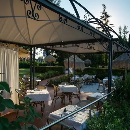 Hotel Yachting Mistral Sirmione