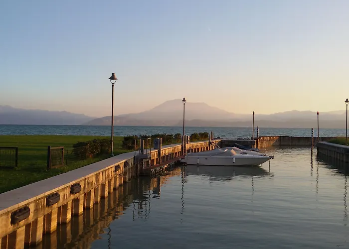 Yachting Mistral Hotell