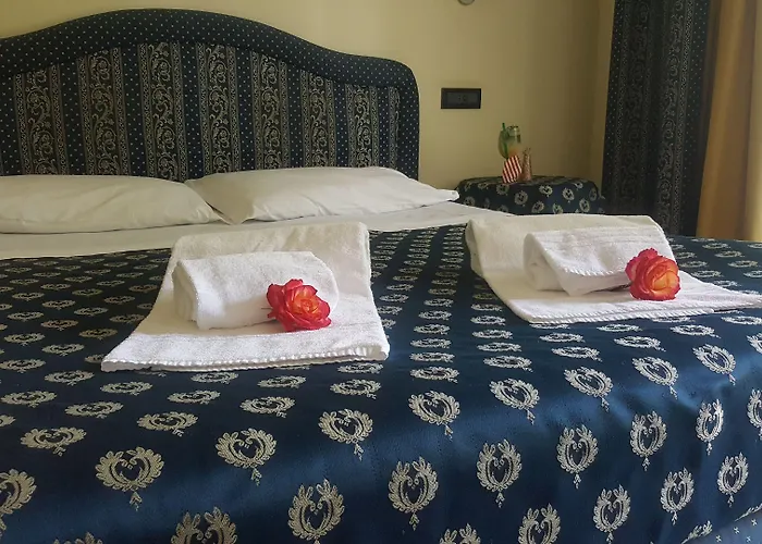 Hotell Yachting Mistral 3*