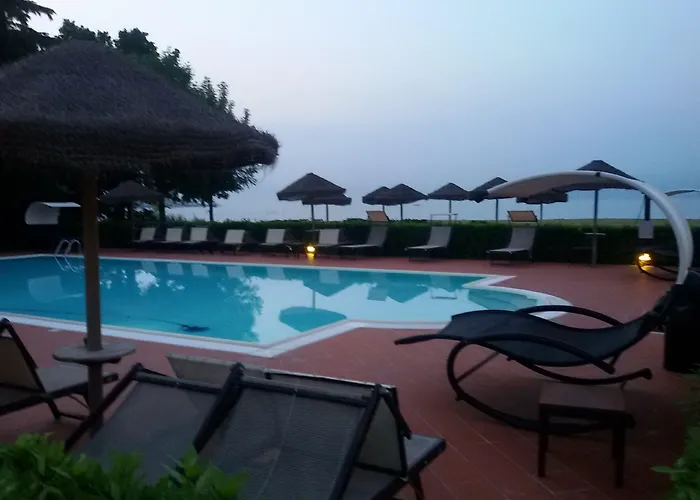 Yachting Mistral Hotell Sirmione