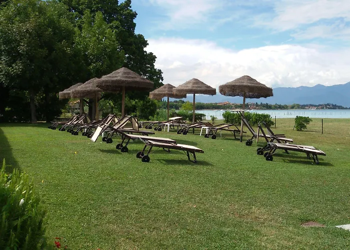 Yachting Mistral Hotell 3*