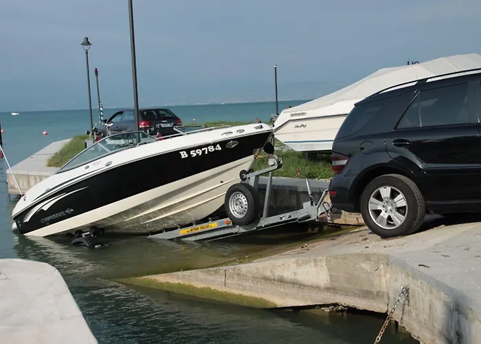 Yachting Mistral Sirmione