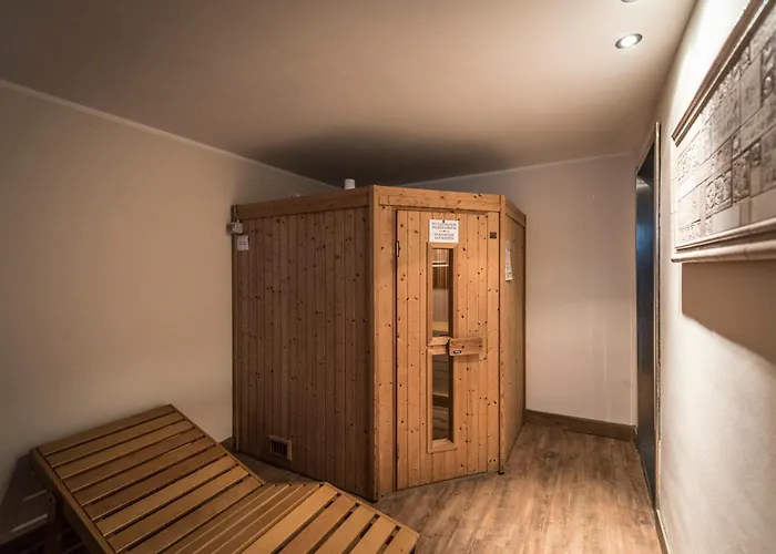 Yachting Mistral 3* Sirmione